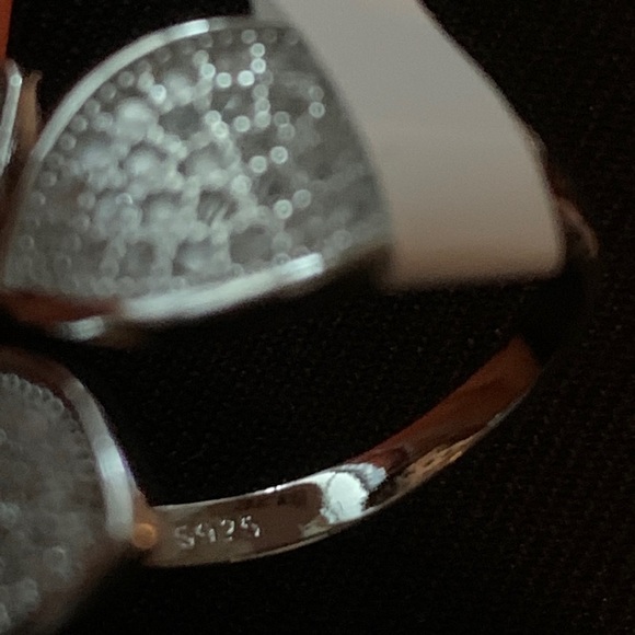 Beautiful 925 Silver Ring - Picture 13 of 13